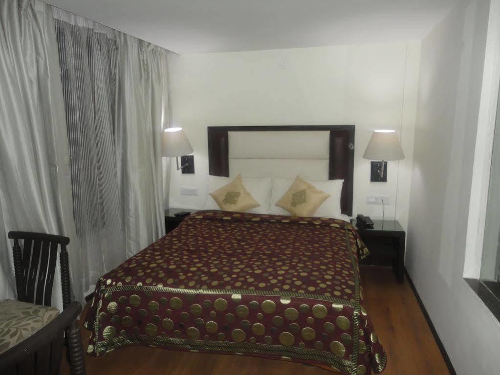 Swiss Wood Hotel Manāli Dış mekan fotoğraf